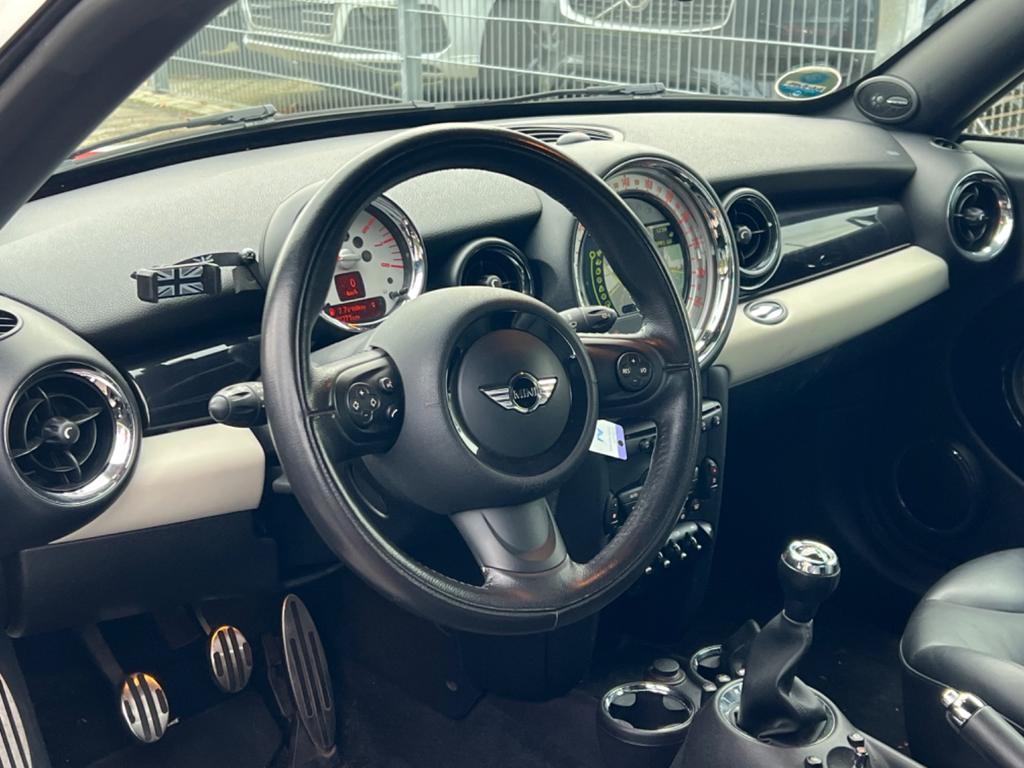 MINI Cooper S Coupé