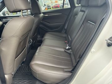 Mazda 6 - 8