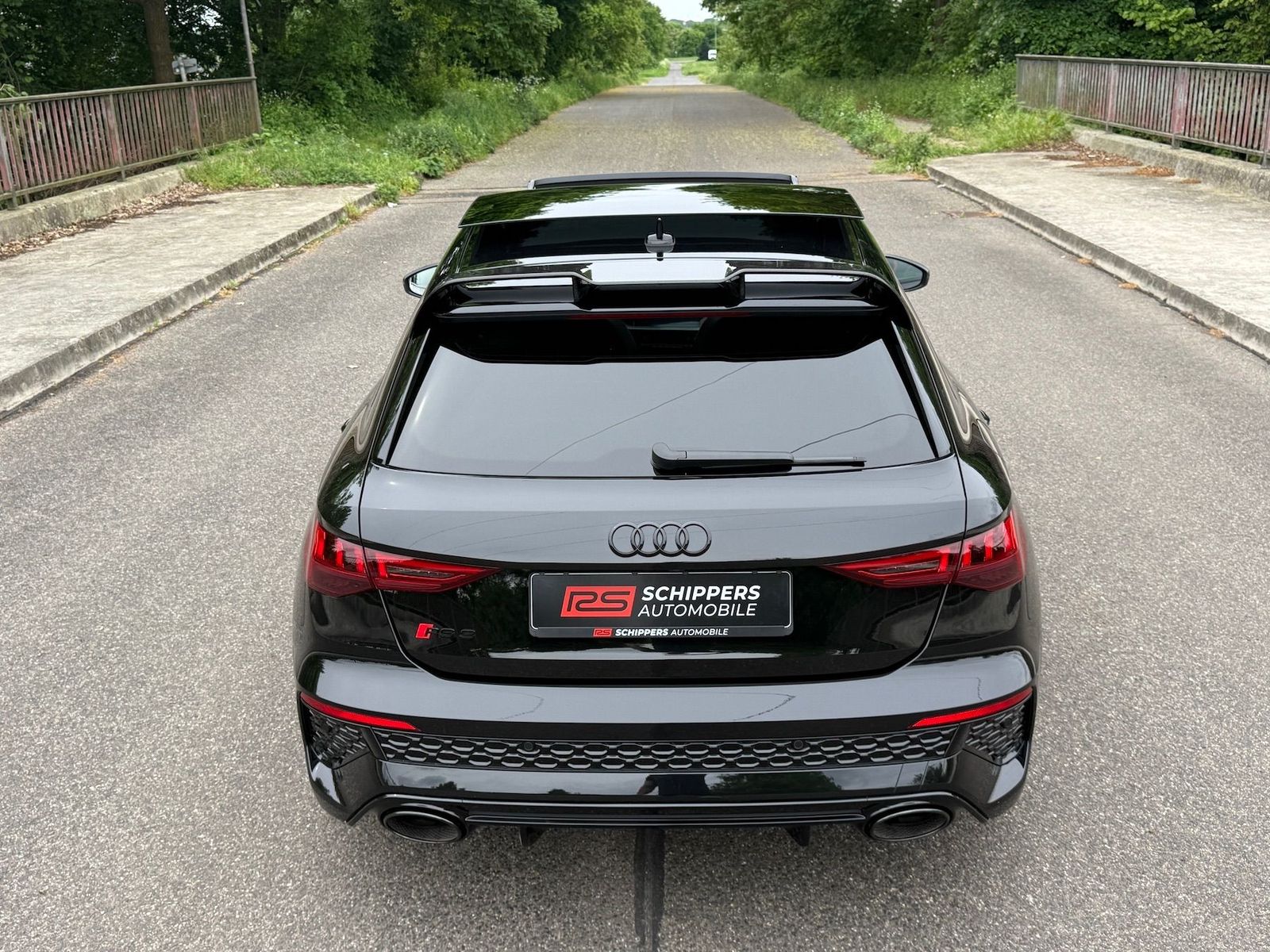 Fahrzeugabbildung Audi RS3 Sportback KERAMIK|DYNAMIK+|290|HUD|PANO|360°