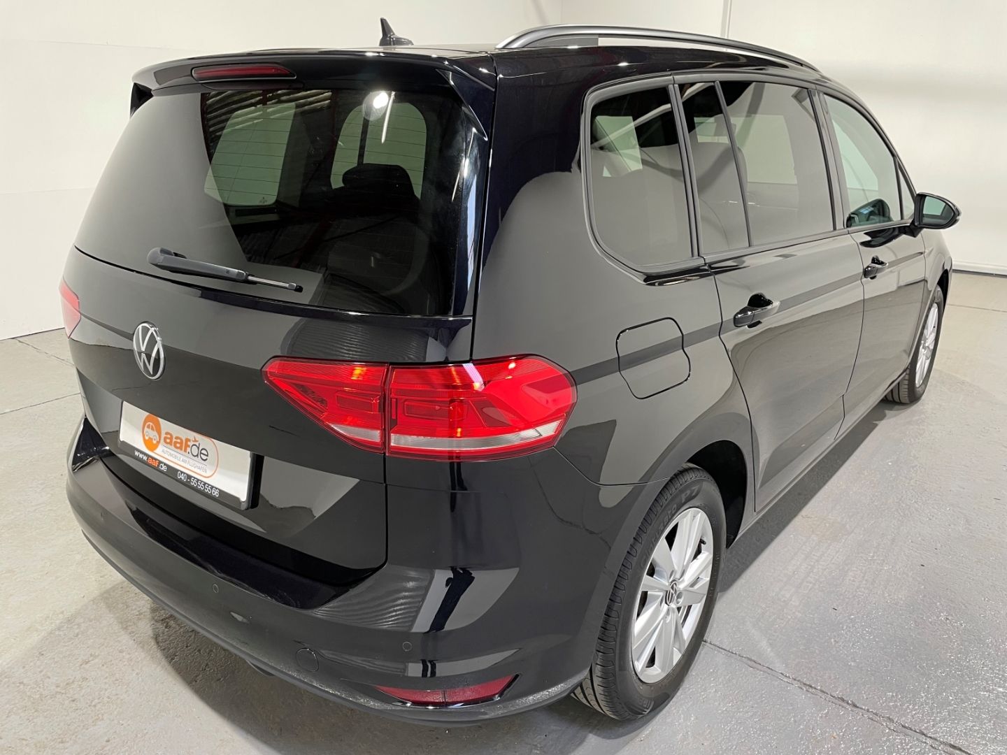 Volkswagen Touran 2.0 TDI DSG Comfortline EU6d ACC LED Navi imagem 3