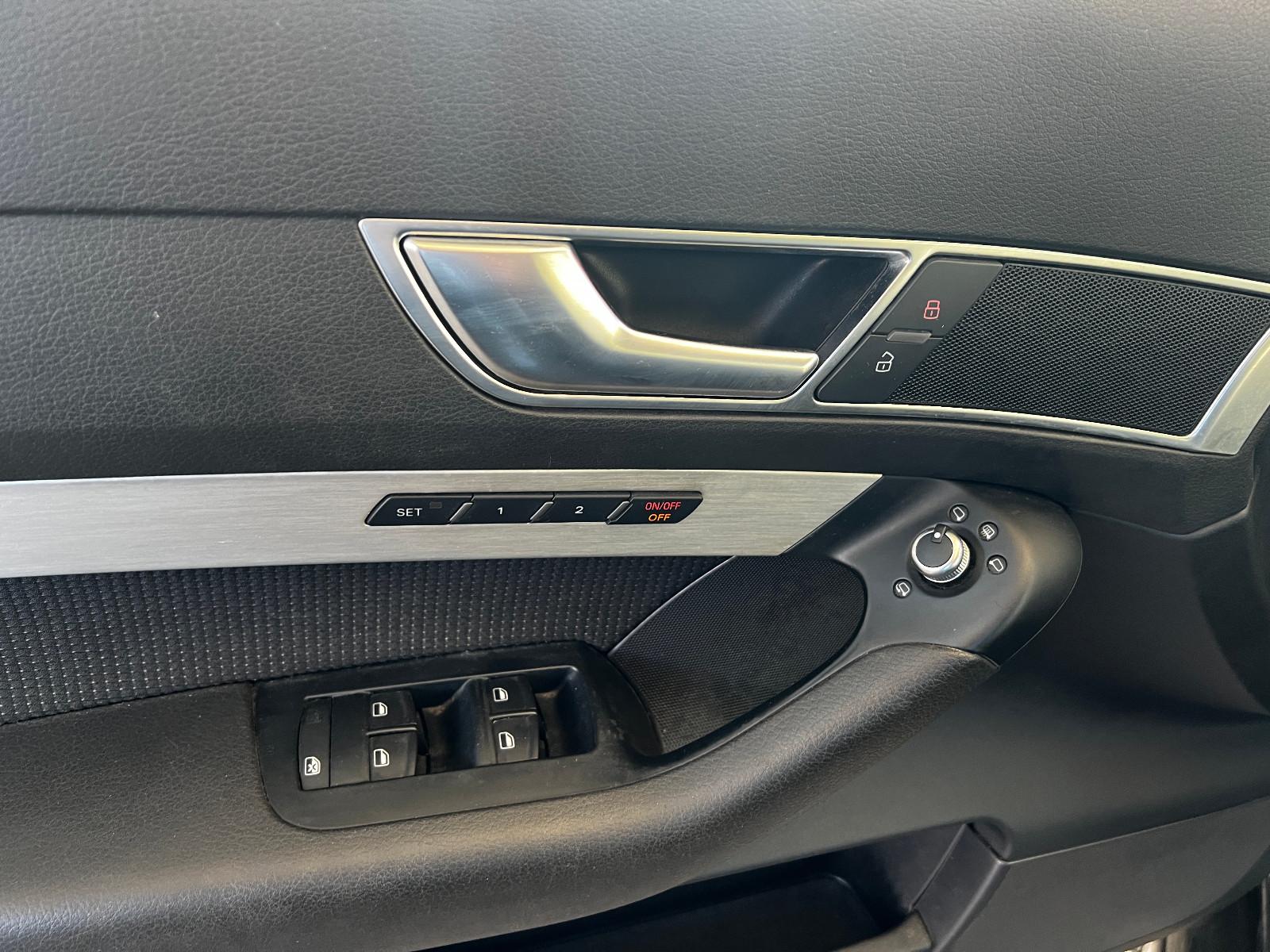 Audi Quattro 2011 — photo 7