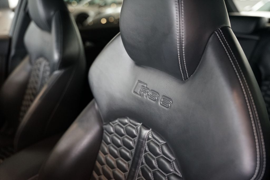 AUDI RS6 performance | Pano | HuD | Matrix | 280km/h AUDI RS6 performance | Pano | HuD | Matrix | 280km/h