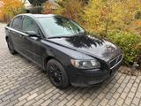 Volvo S40 Limousine 2.0 Diesel - TÜV 10.20... - Volvo S40: 2.0