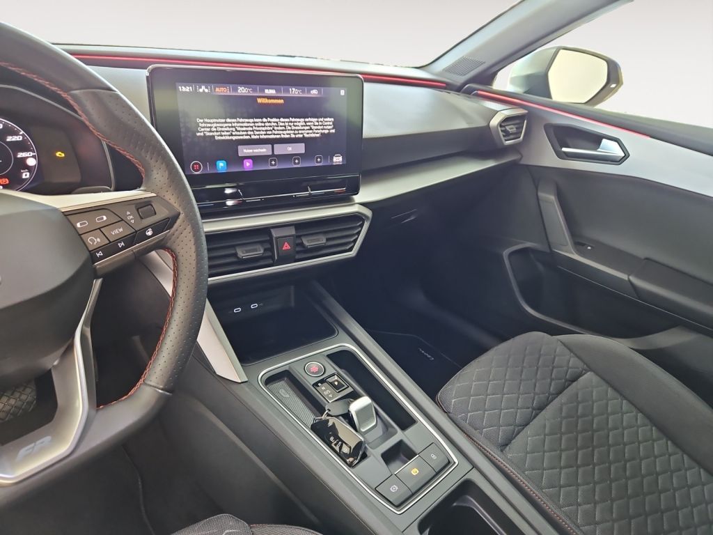 Fahrzeugabbildung SEAT Leon 1.5 eTSI ACT OPF DSG FR