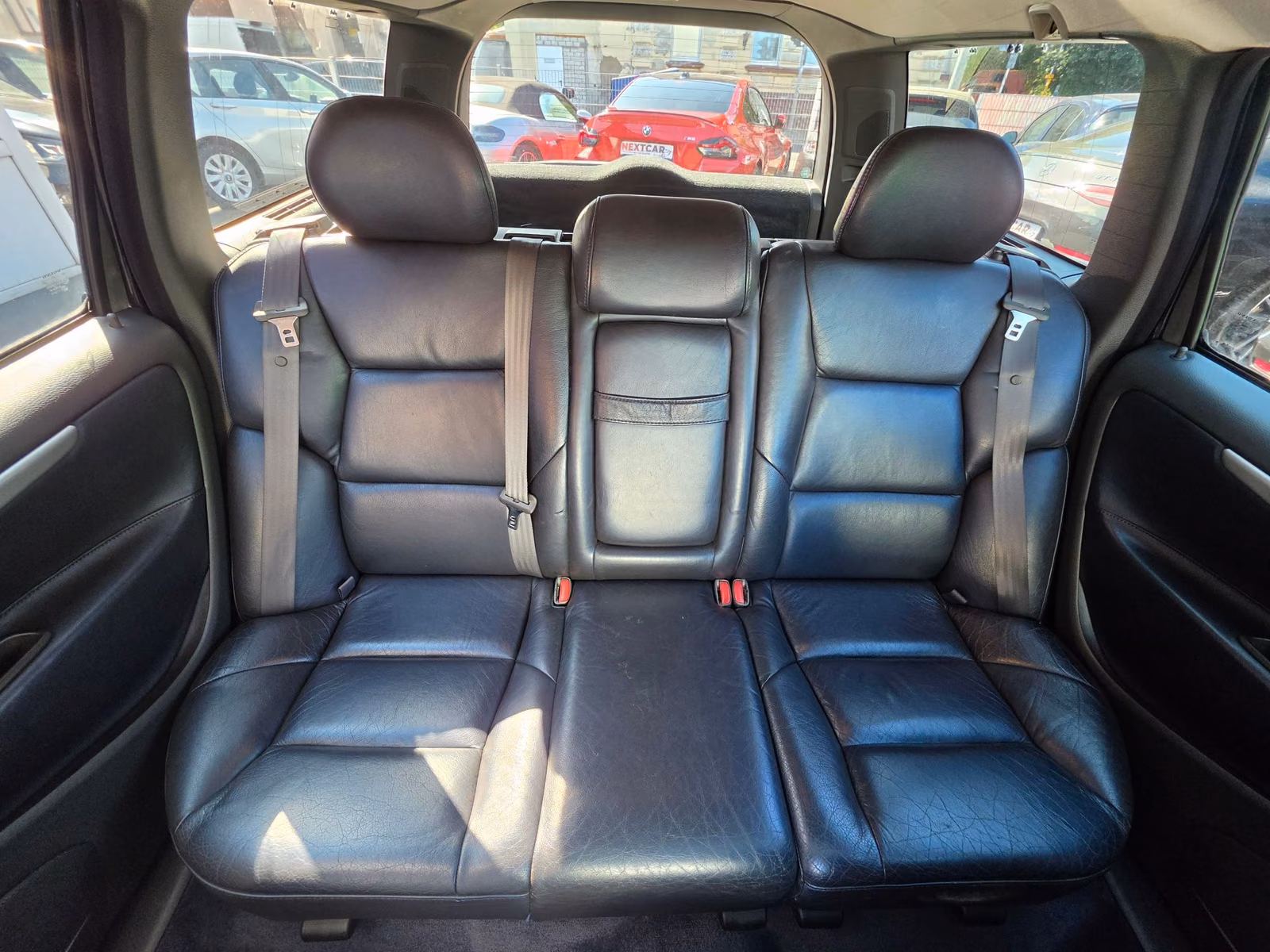 VOLVO V70 - R GEARTRONIC - CUIR - AUTO - 299 CV