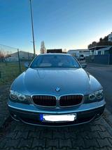 BMW 750i V8 mit Gasanlage - : mit Gasanlage
