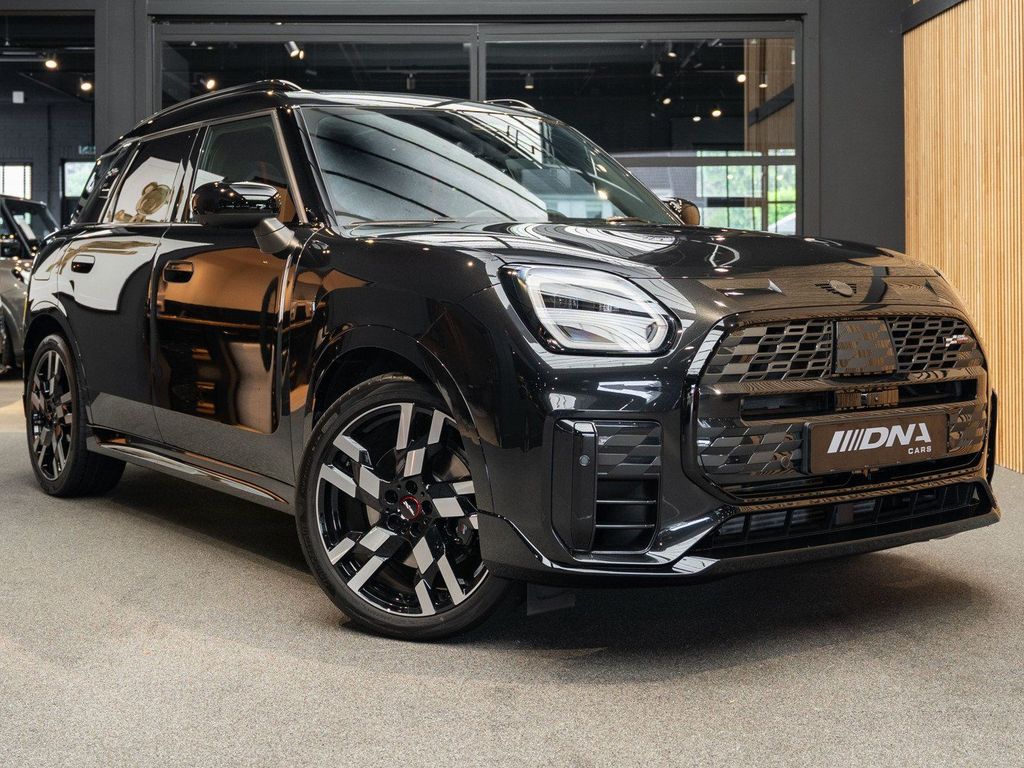 MINI John Cooper Works Countryman