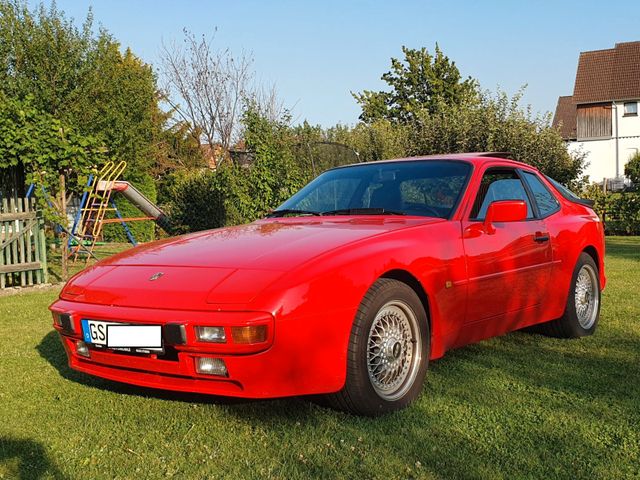 Porsche 944 S, Bj 1987 mit H- Zulassung