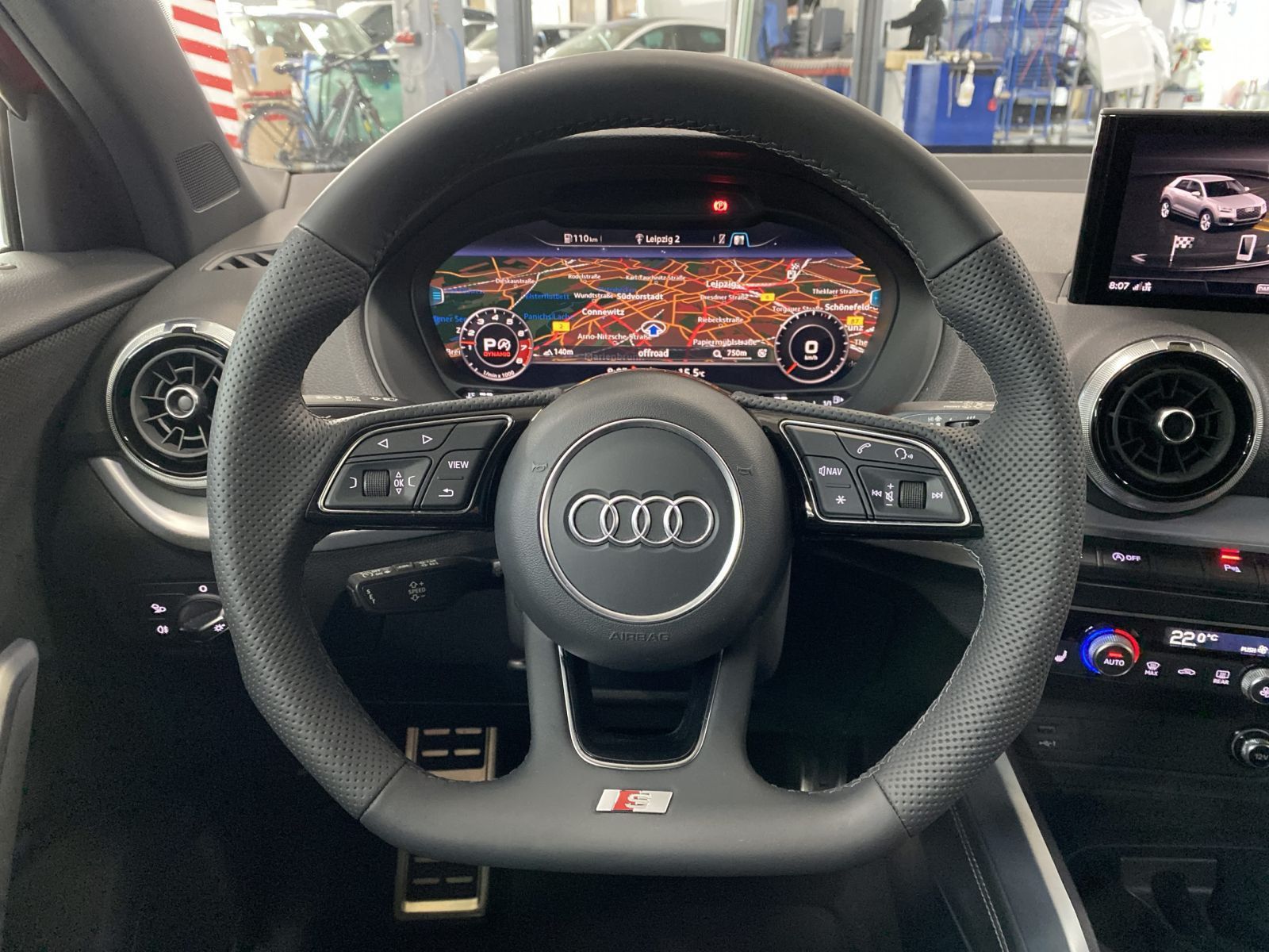 Audi SQ2 - Bild 8