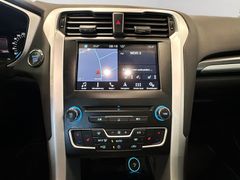 FORD Mondeo Business Edition Navi Kamera SHZ PDC