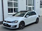 Volkswagen Golf VII GTI Performance BMT*PANO*ACC*KAME*SOUND - gebrauchte VW Golf aus dem Jahr 2015