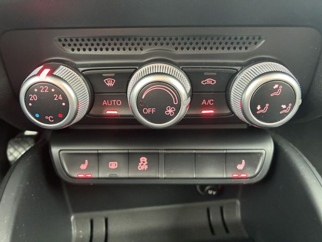 A1 1.0 TFSI ULTRA SPORT+XENON+SHZ+PDC