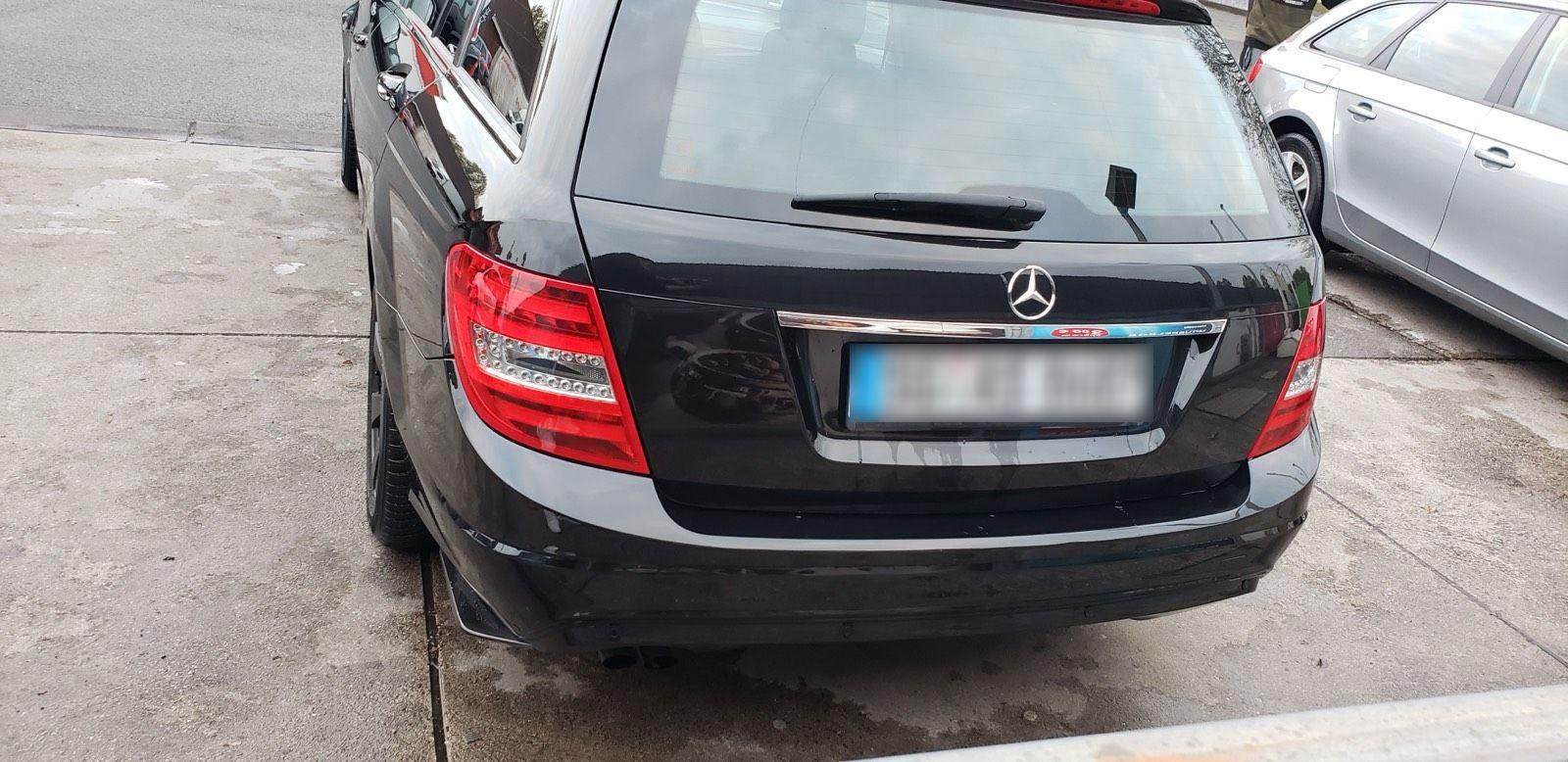Mercedes-Benz C200 2011 — photo 5
