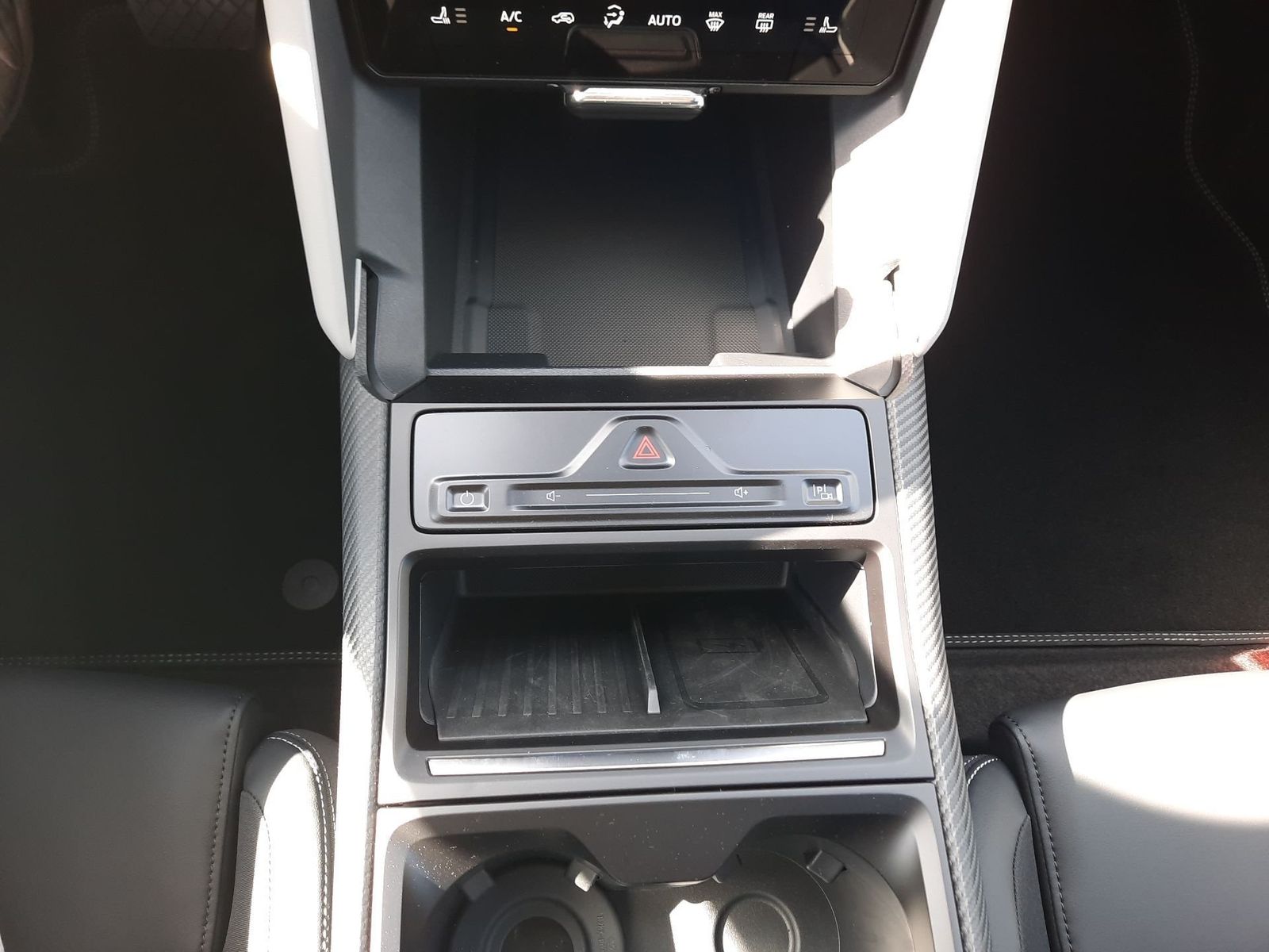Ford Explorer - Bild 24