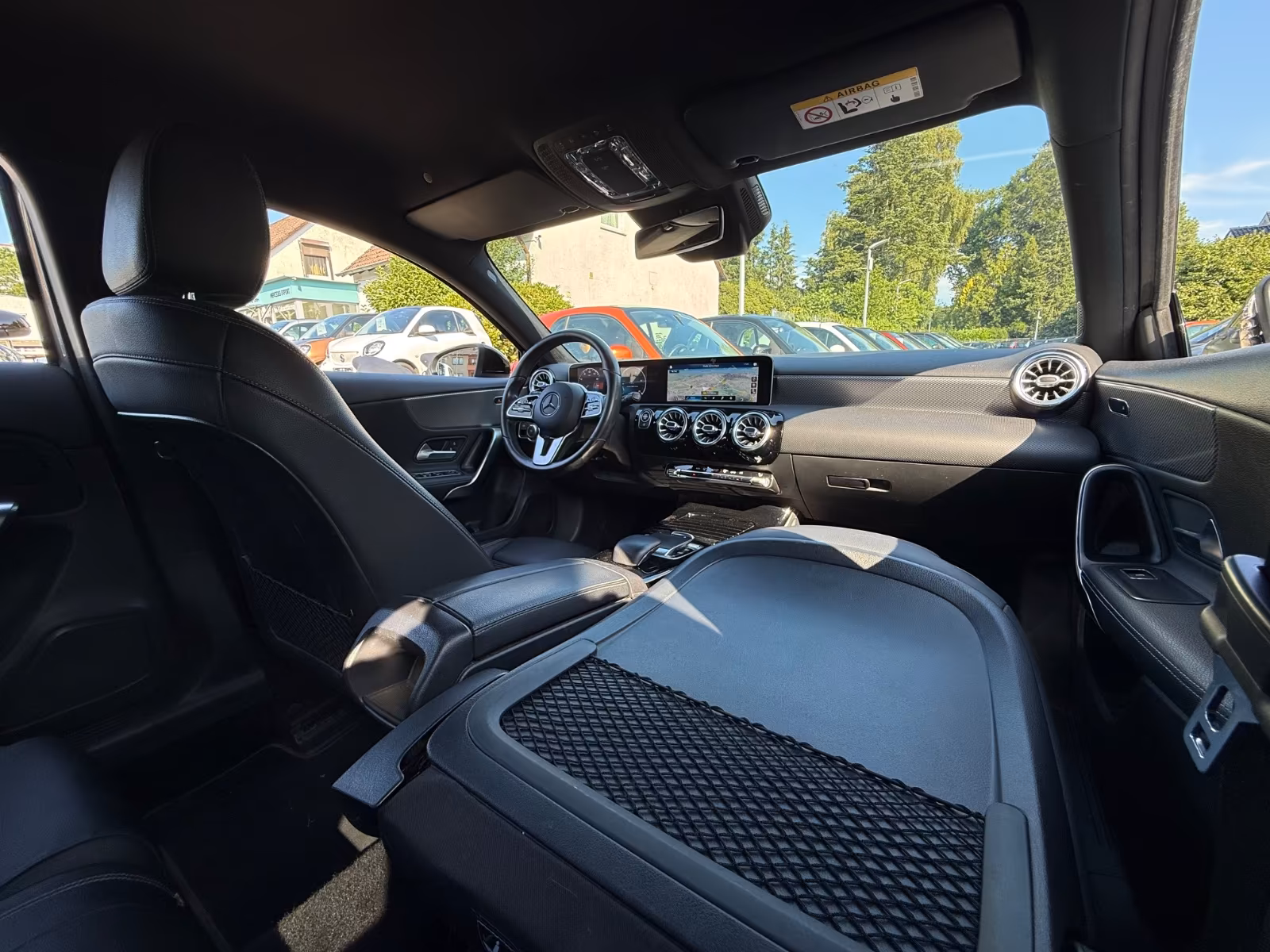 Mercedes-Benz 180 A180 AUTOMATIK*LED*AMBIENTE*SOUNDSYSTEM*, миниатюра 20