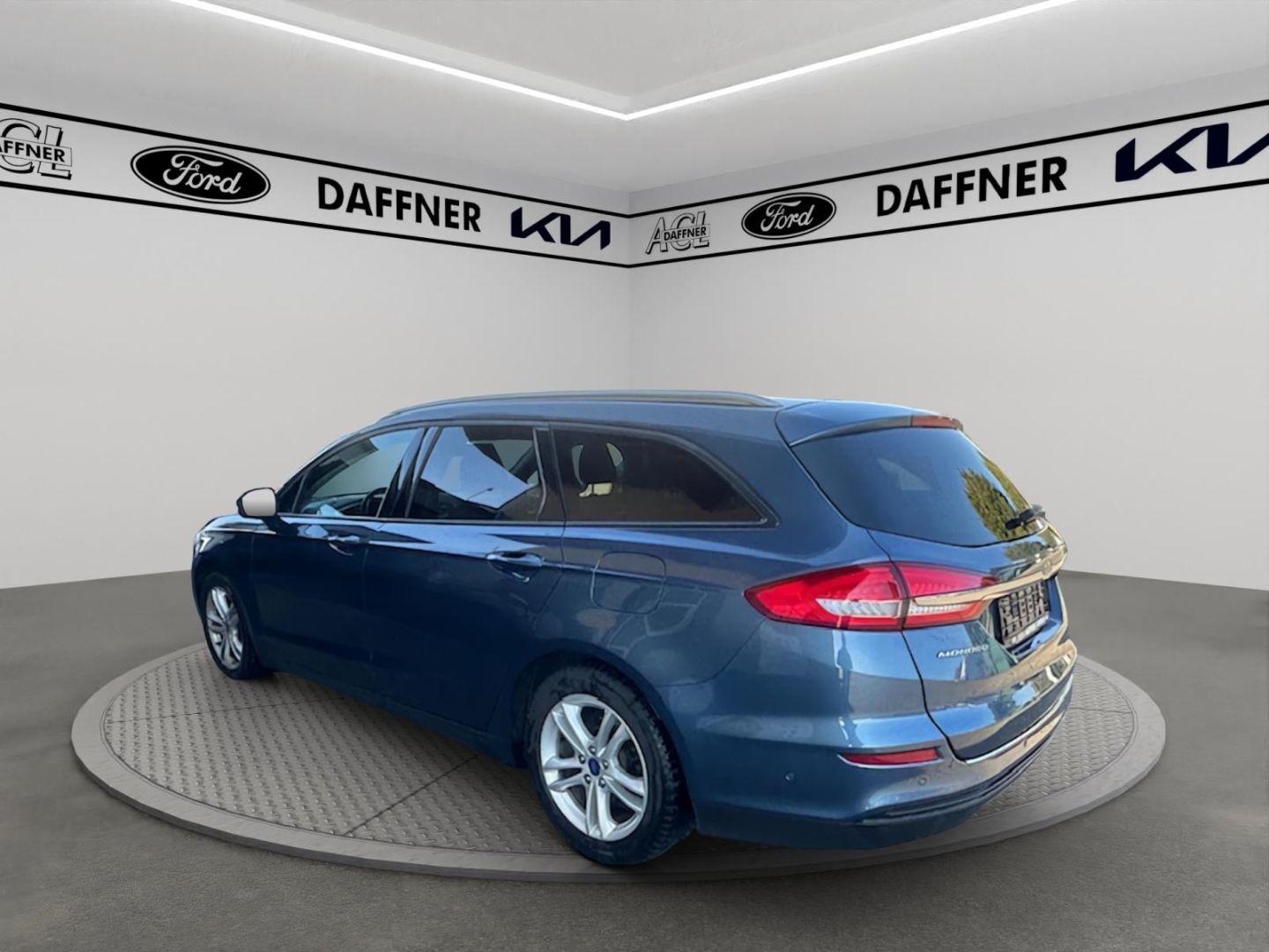 Fahrzeugabbildung Ford Mondeo Turnier Business Edition leichter Hagelsc