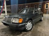 Mercedes-Benz Mercedes Benz 300E W124 Schaltgetriebe Sch... - Mercedes-Benz 300 in Hamburg