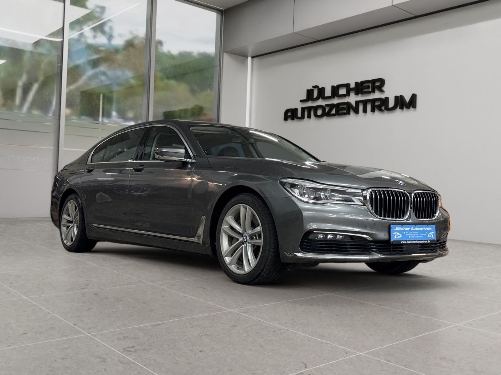 BMW 750Li xDrive Aut., Tüv+Insp. Neu, 1 J. Garantie