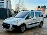 Peugeot Partner Tepee 1.6 e-HDI Premium Ed... - Peugeot Partner Tepee von privat