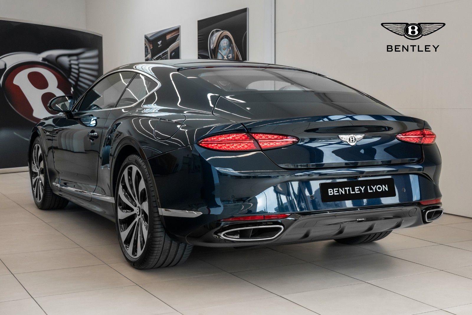 Bentley Continental GT Azure PHEV 680 imagem 2