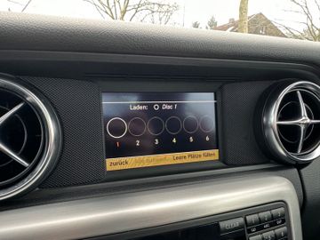 Fahrzeugabbildung Mercedes-Benz SLK 200 CGI Roadster AMG*Panorama*Memory*TOP*