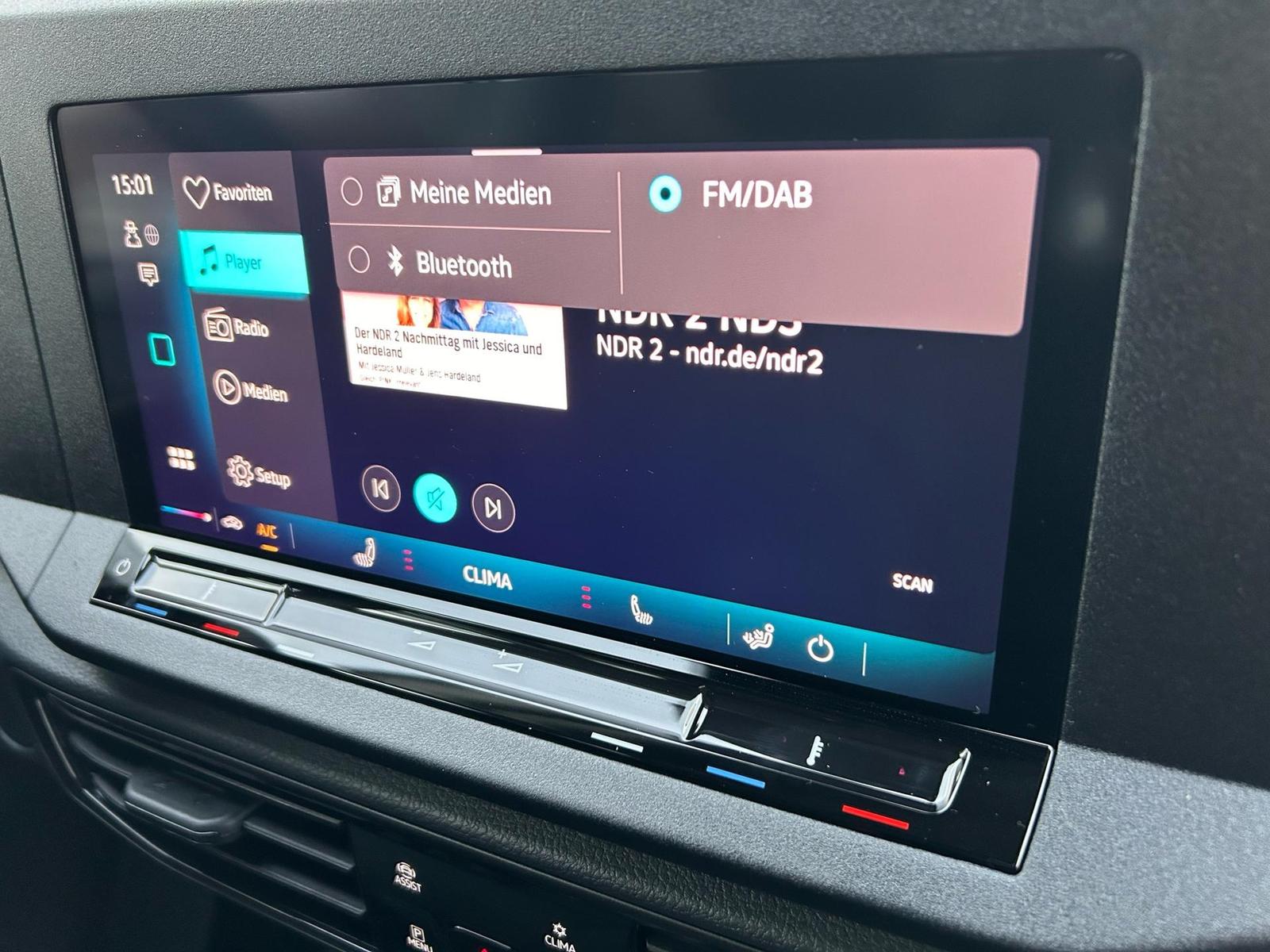 Volkswagen Caddy Kombi 1.5 TSI DSG / AHK App-Connect