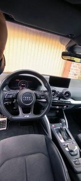 Audi SQ2 TFSI S tronic quattro sport SQ2 - Audi SQ2: Automatik