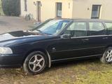 Volvo V70 2.5-10V - - gebrauchte Volvo V70 aus dem Jahr 1999