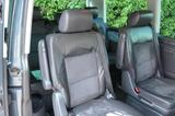 Volkswagen T5 Bus Multivan Atlantis* 7 SITZER *PDC*NAVI* - VW T5 Transporter in Mönchengladbach