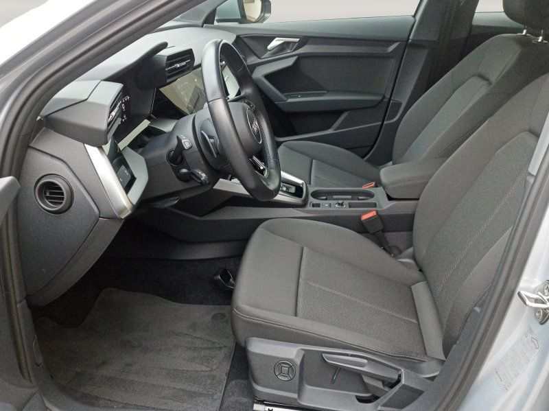 Fahrzeugabbildung Audi A3 35 2.0 TDI Sportback S-tronic  ACC+LED+NAVI+P