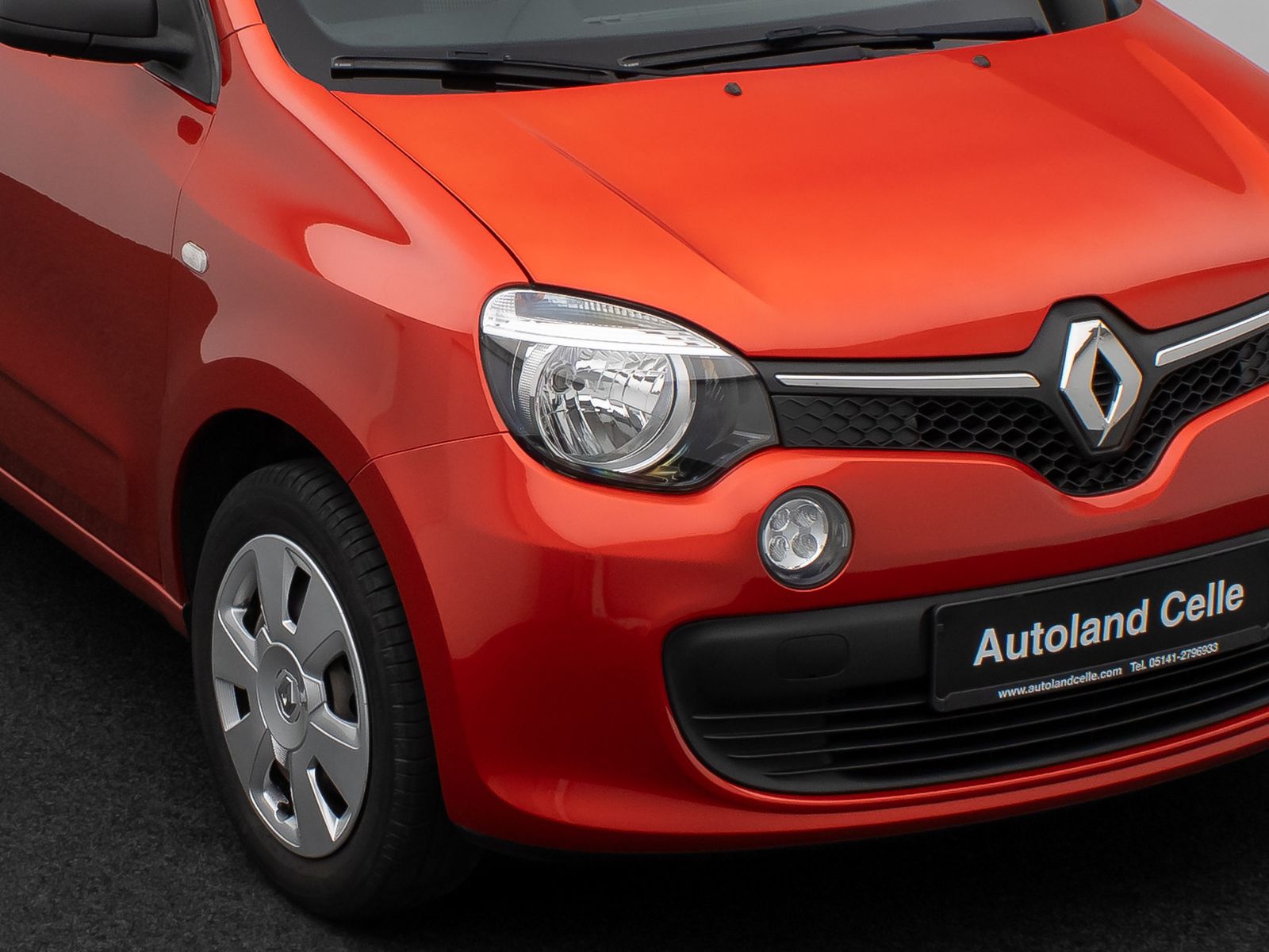 Fahrzeugabbildung Renault Twingo Life Bluetooth USB Tempomat