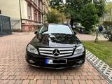 Mercedes-Benz C 250 BlueEFFICIENCY Autom. - - Mercedes-Benz C 250 in Frankfurt (Main)
