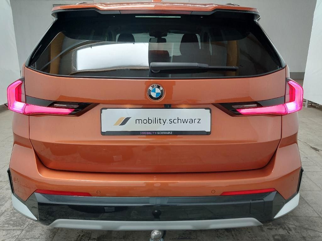 BMW X1 23d xDrive xLine H&K AHK ACC adpt. LED Memory foto 5