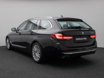 Fahrzeugabbildung BMW 530d LuxuryLine Pano Kamera Laser HUD DAB HiFi