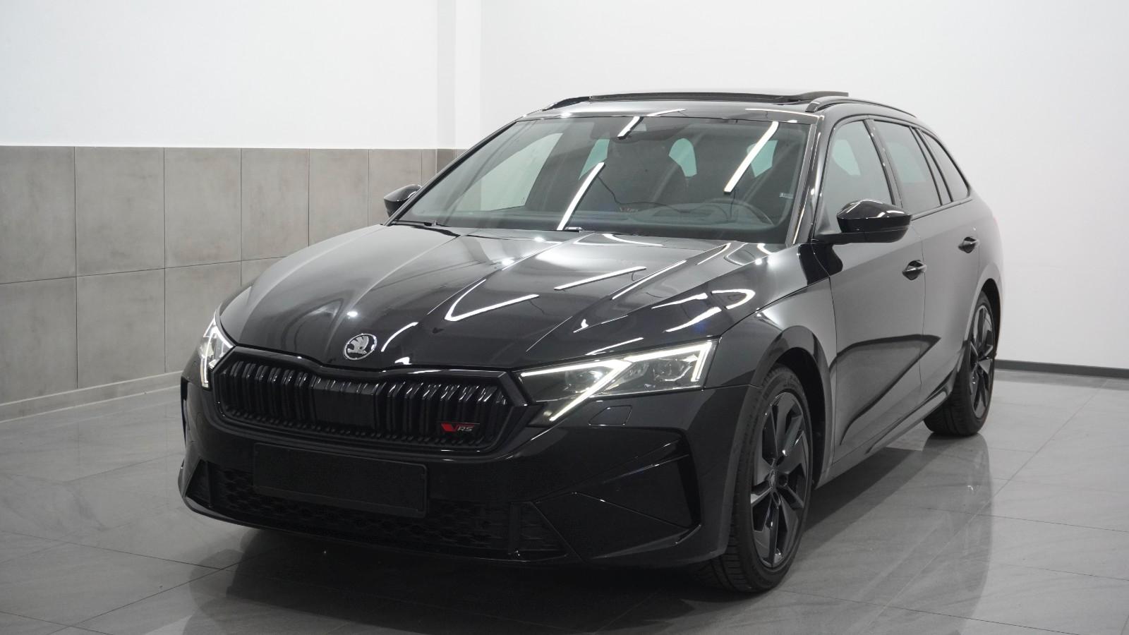 Skoda Octavia RS 2.0 TSI Pano/ACC/TWA/Cam/HuD/Ambiente