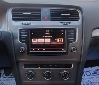 Volkswagen Golf - 12