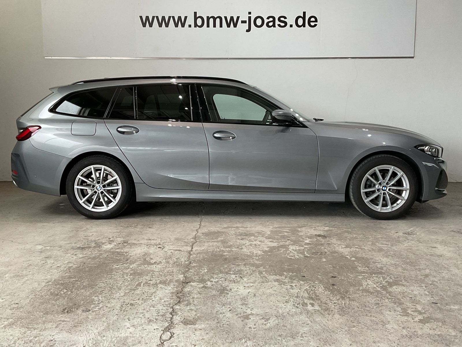 Fahrzeugeinzelansicht 15 Fahrzeugabbildung BMW 318i |Komfortzugang |Sitzheizung |HiFi