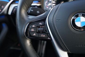 BMW 520 - 12