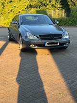 Mercedes-Benz CLS 500 - - gebrauchte Mercedes-Benz CLS 500 aus dem Jahr 2005