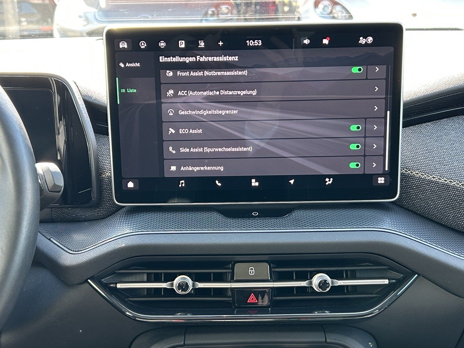 Fahrzeugabbildung SKODA Kodiaq 2.0 TDI 4x4 Selection/AHK/PANO-DACH/CAM/