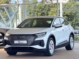 Audi Q4 35 E-tron Sportback Ausführung - weiße Audi Q4 e-tron