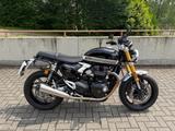 Triumph Speed Twin 1200 RS - TRIUMPH SPEED TWIN 1200