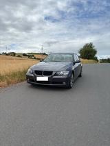 BMW 3er E90 325i Limousine Graphit - BMW aus 2005: 3er