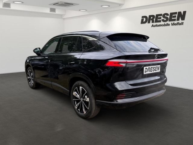 MG HS
