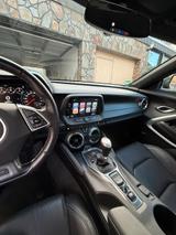 Chevrolet Camaro 6.2 V8 - MagneticRide - EU - UNFALLFREI - Chevrolet Gebrauchtwagen von 2017