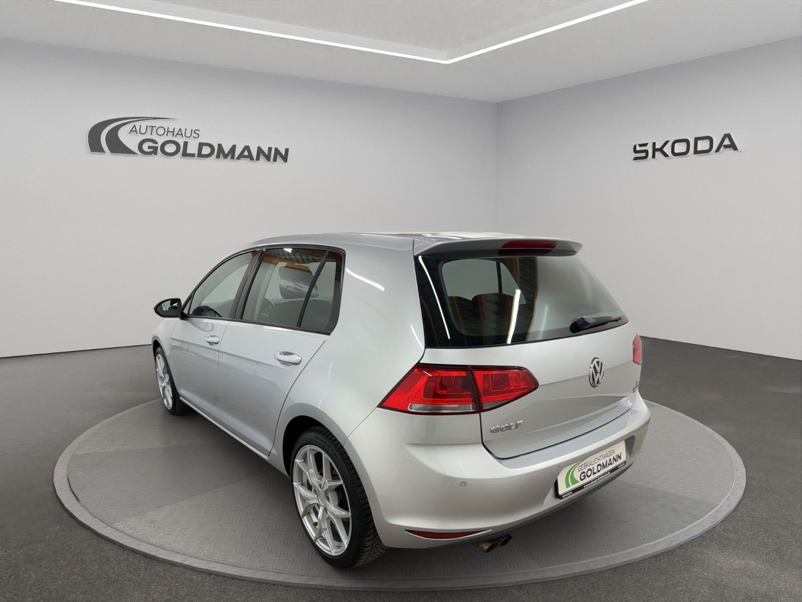 Fahrzeugabbildung Volkswagen Golf VII Lim. Comfortline 1.4 TSI BMT