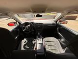 Volkswagen Tiguan 2.0 TSI 132kW DSG 4MOTION Highline Hi... - Volkswagen Tiguan: Rot