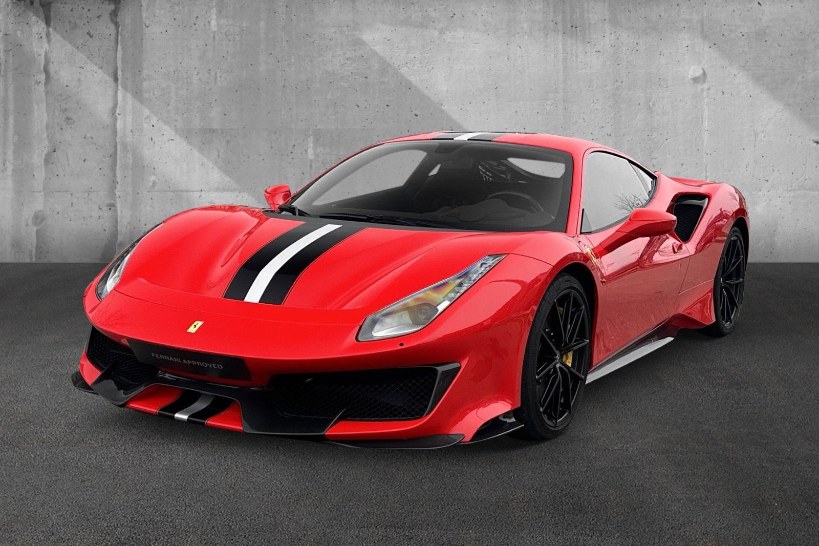 Fahrzeugabbildung Ferrari 488 Pista*Dt Auto*Voll Carbon*4 Punkt*Bügel