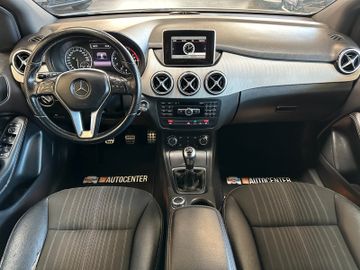 Mercedes-Benz B 180 *KLIMA*SZHZ*LEDER*NAV*PDC*SPUR*TOTWINKEL