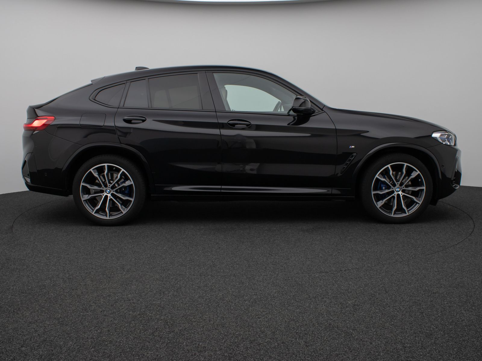 Fahrzeugabbildung BMW X4 M40i Kamera Laser HUD DAB HiFi Komfort 20Zoll